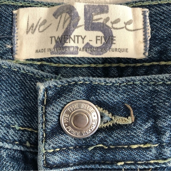 Free People We The Free Sequoia Blue Chewed Hem Straight Size 25 - Picture 3 of 10